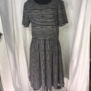 LuLaRoe Amelia Dress
